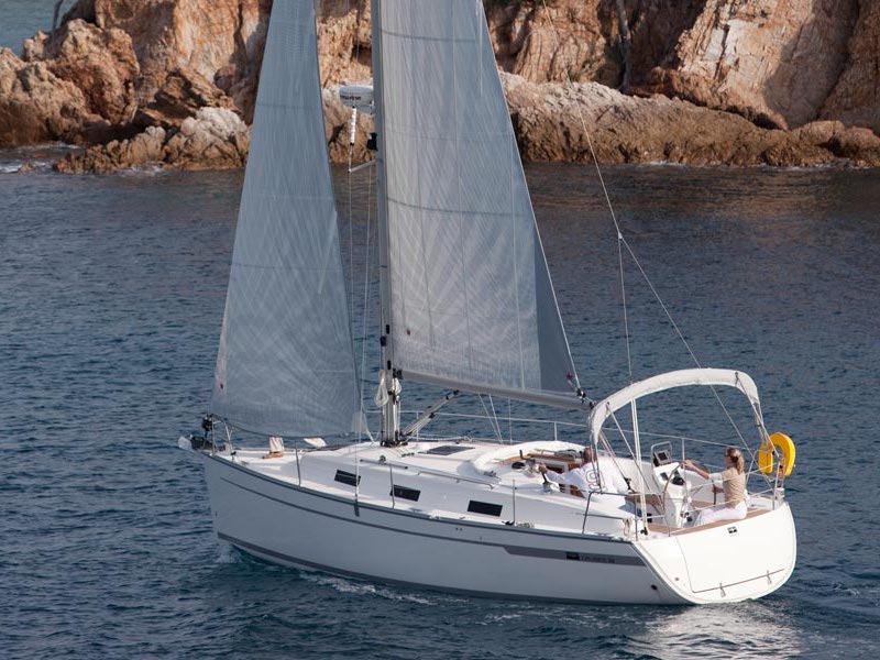 Bavaria Cruiser 32