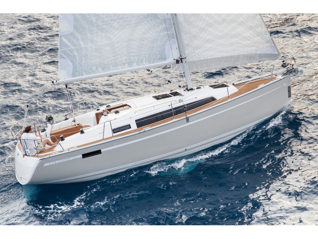 Bavaria Cruiser 33