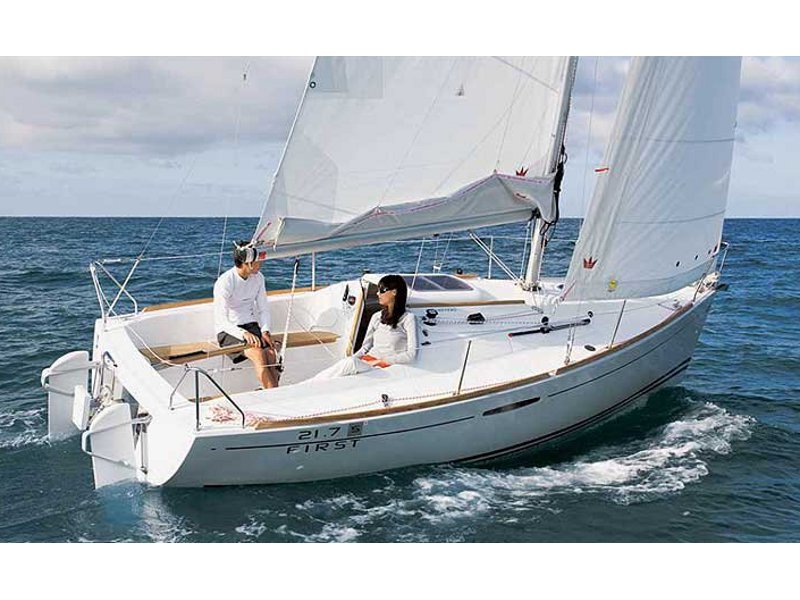 Beneteau First 21.7