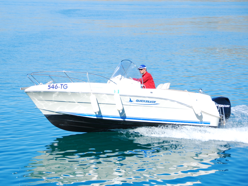 Quicksilver 525 Comander