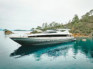 42 M Motor Yacht Crocus - [External image]