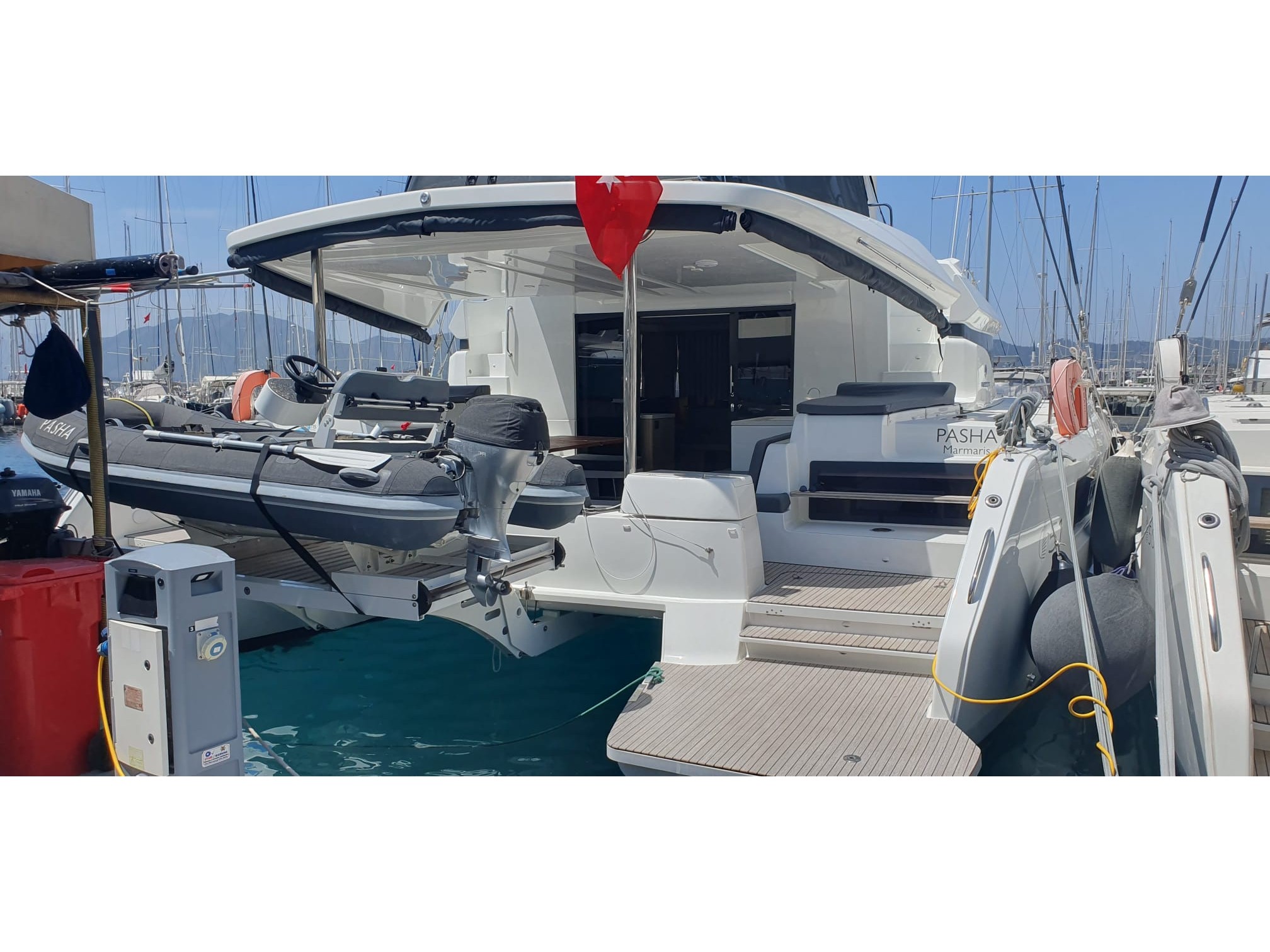 Pasha yacht charter photo