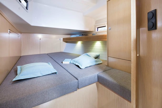 фото Bavaria Cruiser 45 9