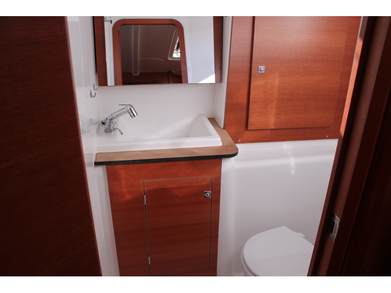 foto Dufour 382 Grand Large 13