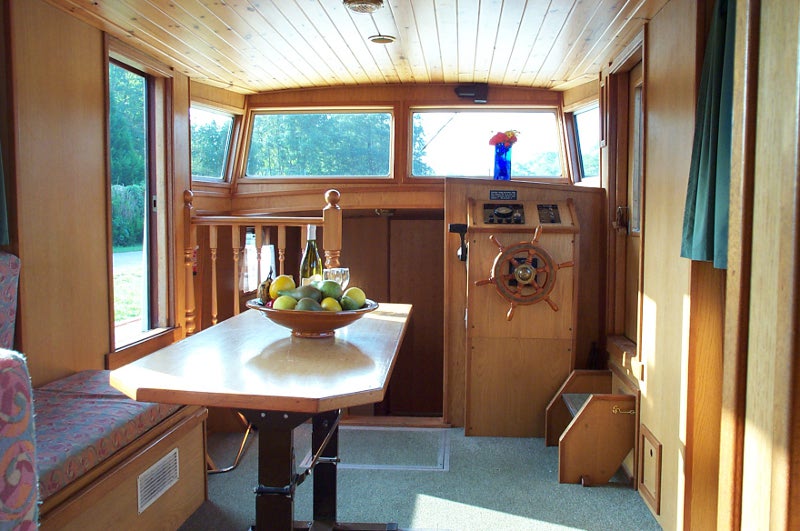 foto Burgundy 1200 2