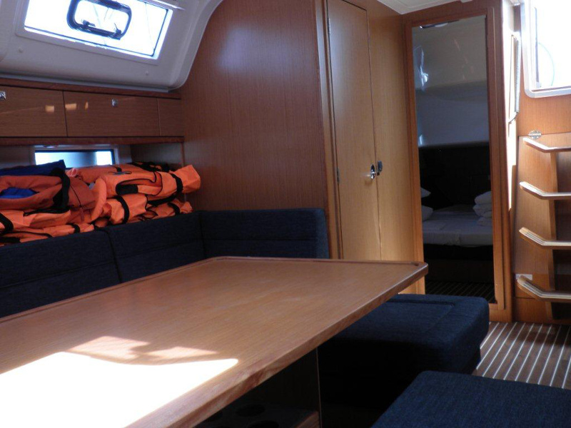 фото Bavaria Cruiser 51 3