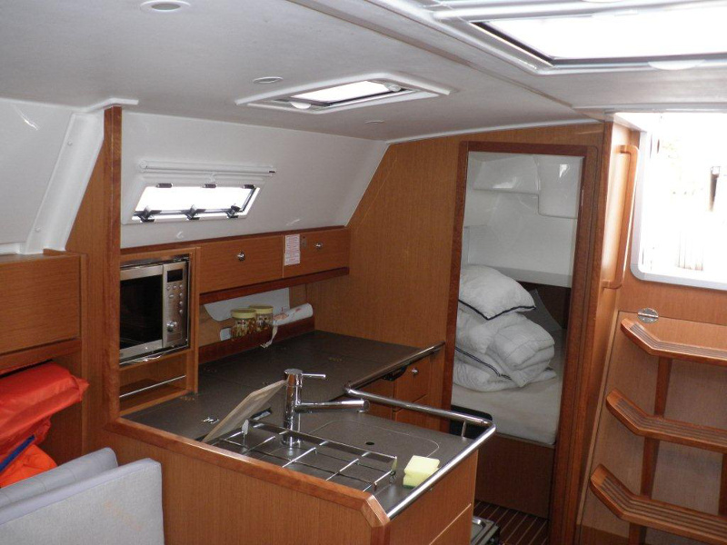 фото Bavaria Cruiser 36 16