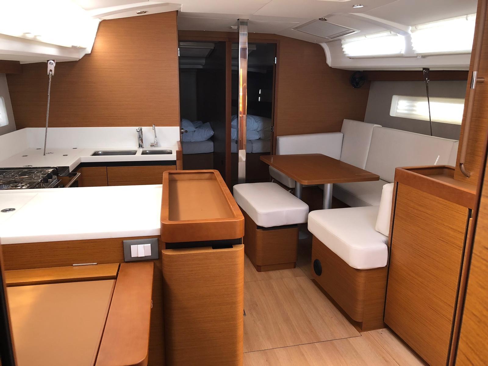 Sun Odyssey 440, Nettuno
