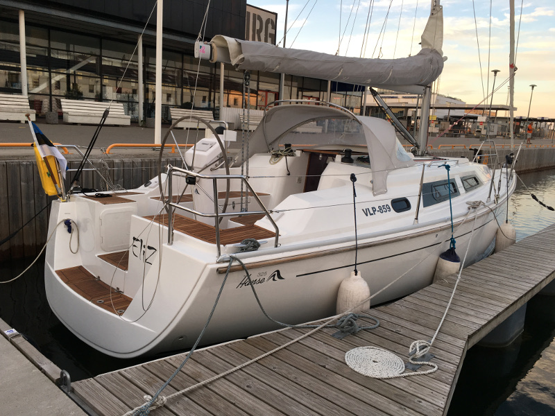 Hanse 325