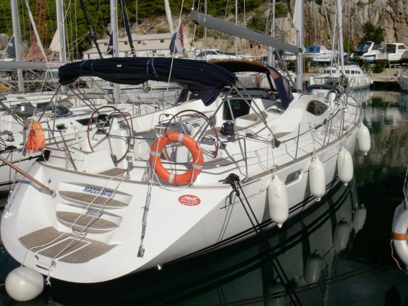 Sun Odyssey 54DS