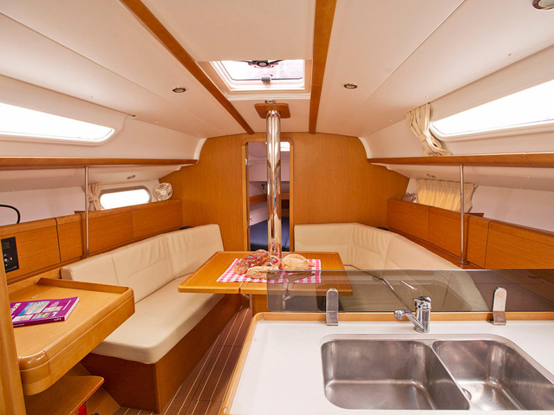 Sun Odyssey  - Izella - Interior image - Griechenland, Port of Volos