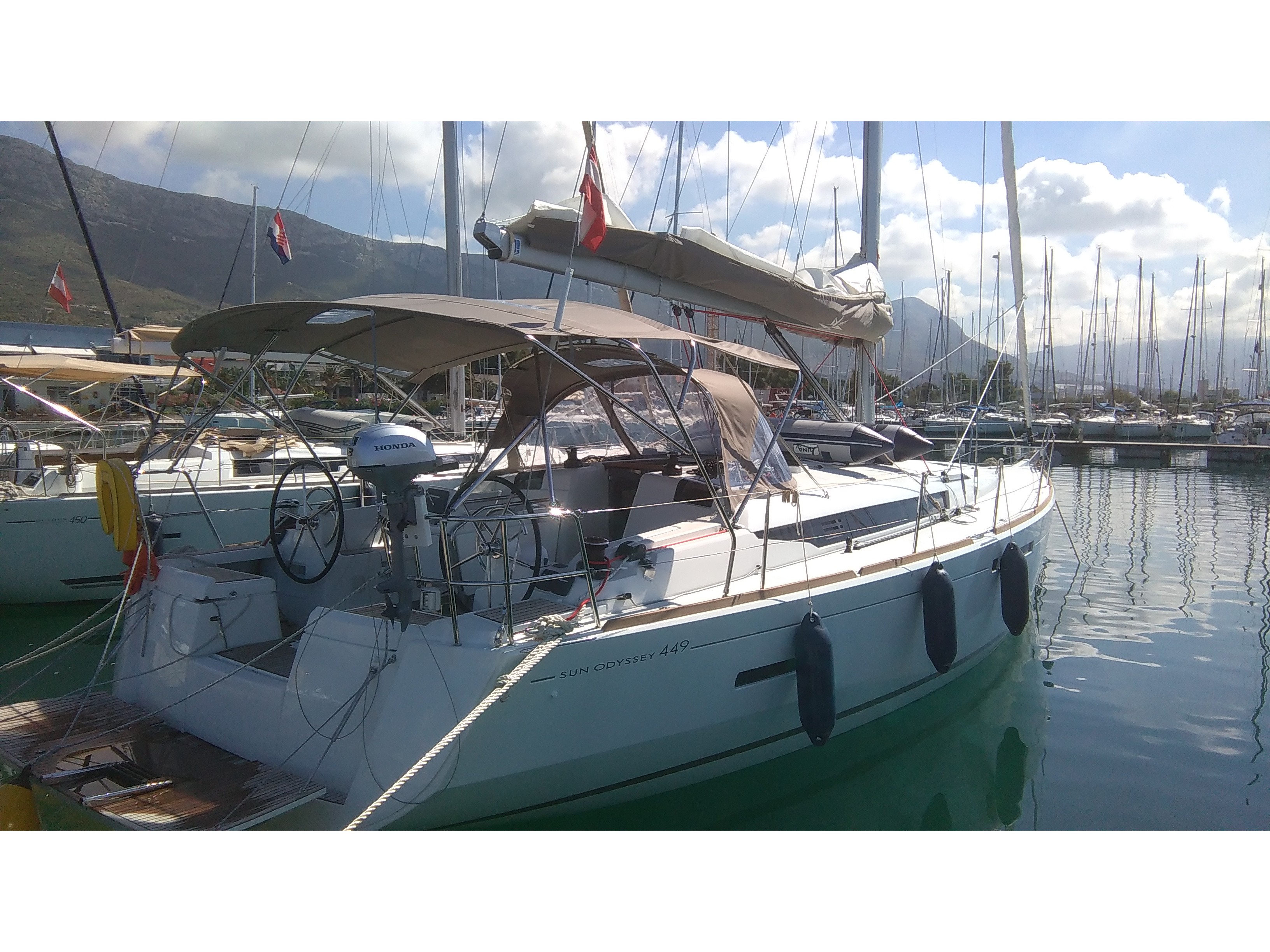Sun Odyssey 449