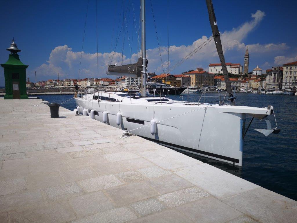 фото Dufour 56 Exclusive 6
