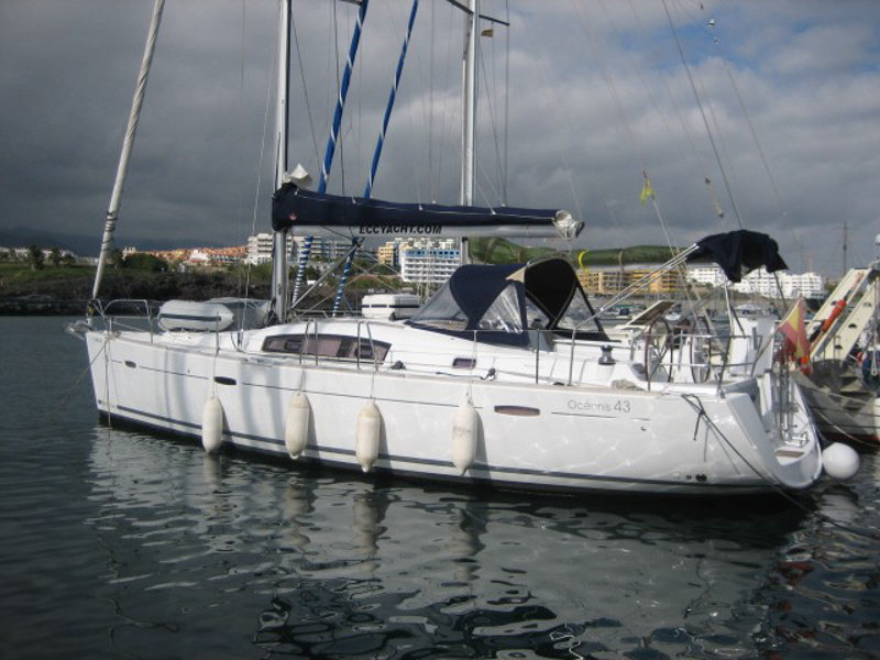 Oceanis 43