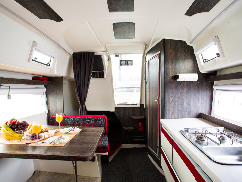 صور Titanium 818 2