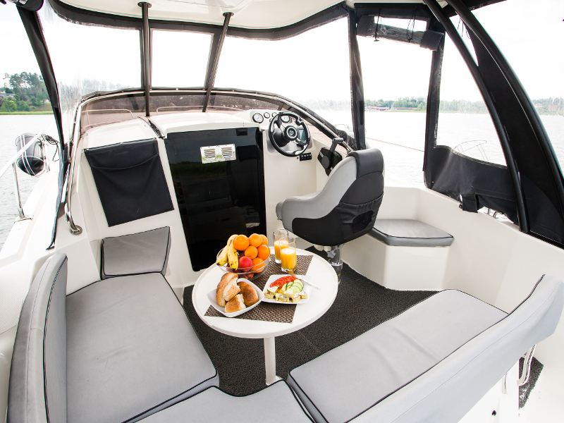 صور Titanium 818 6