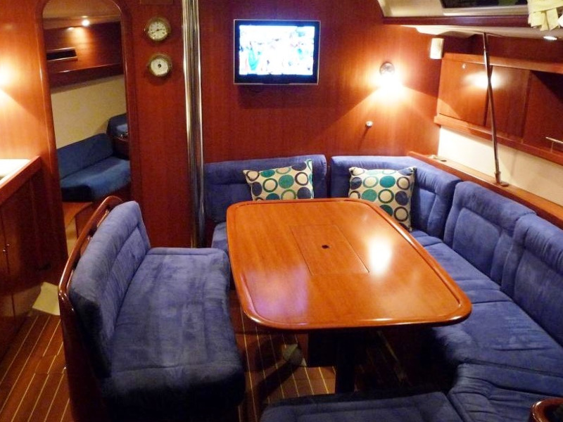 S/Y - Dufour 425 - 3 Cabins - Built 2009
