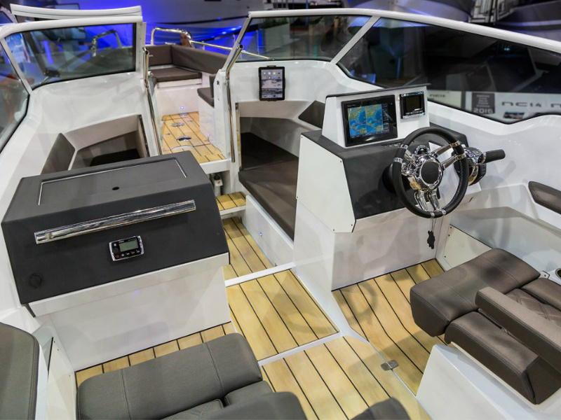 照片 Axopar 24 HT 2