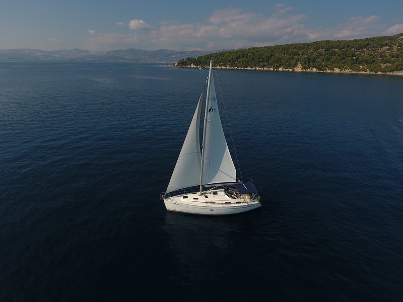 照片 Bavaria 37 Cruiser 7