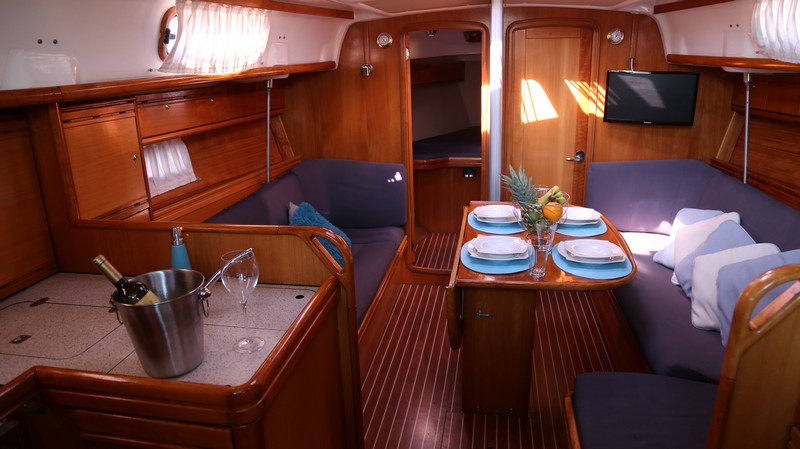 照片 Bavaria 37 Cruiser 15