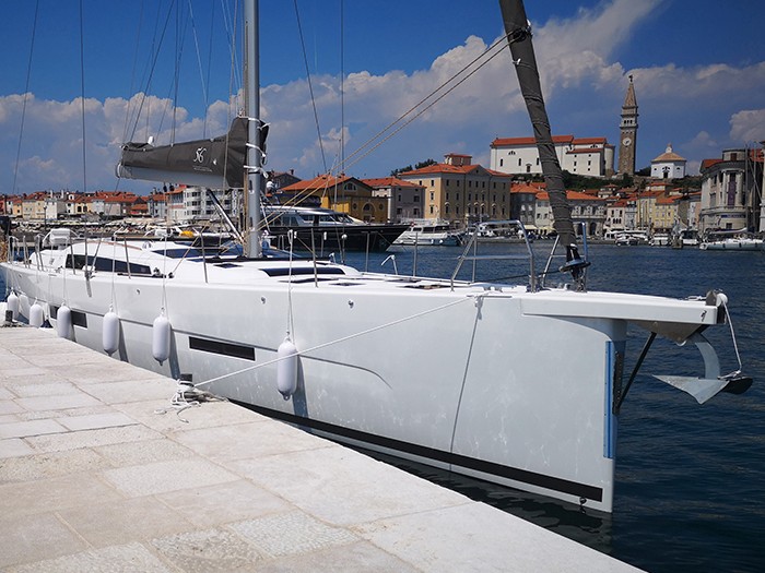 фото Dufour 56 Exclusive 10