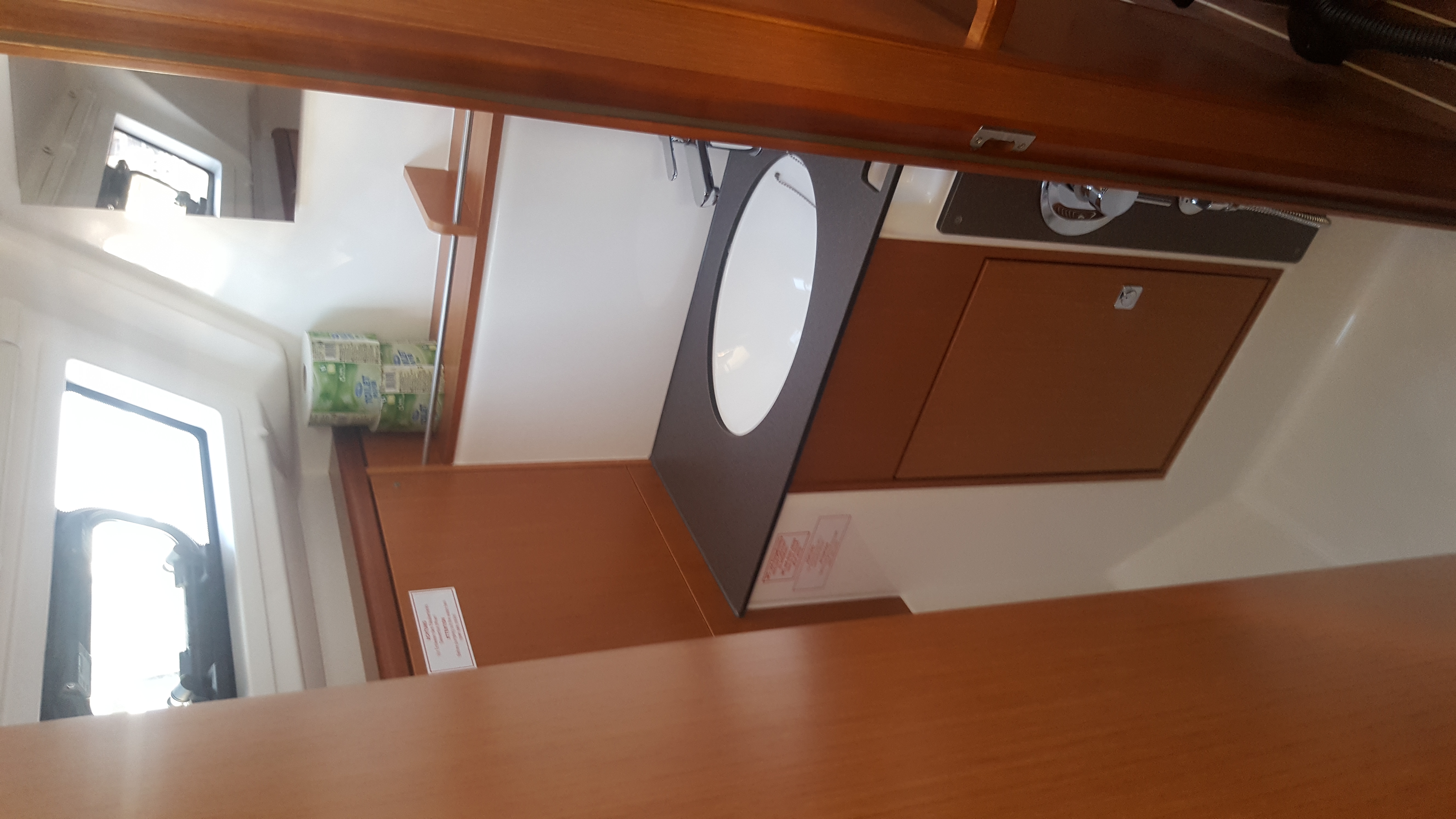 foto Bavaria Cruiser 37 10