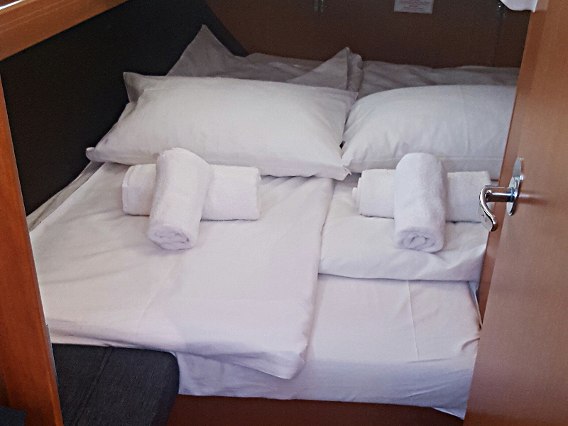 foto Bavaria Cruiser 37 20