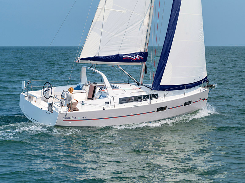 foto Moorings 38 2