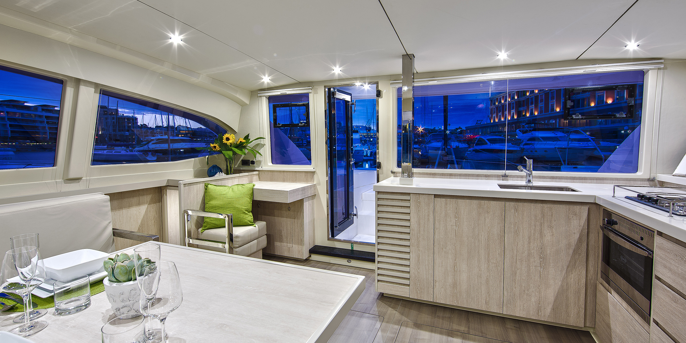 صور Leopard 40 13