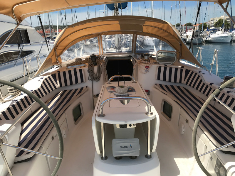 foto Sun Odyssey 49 4