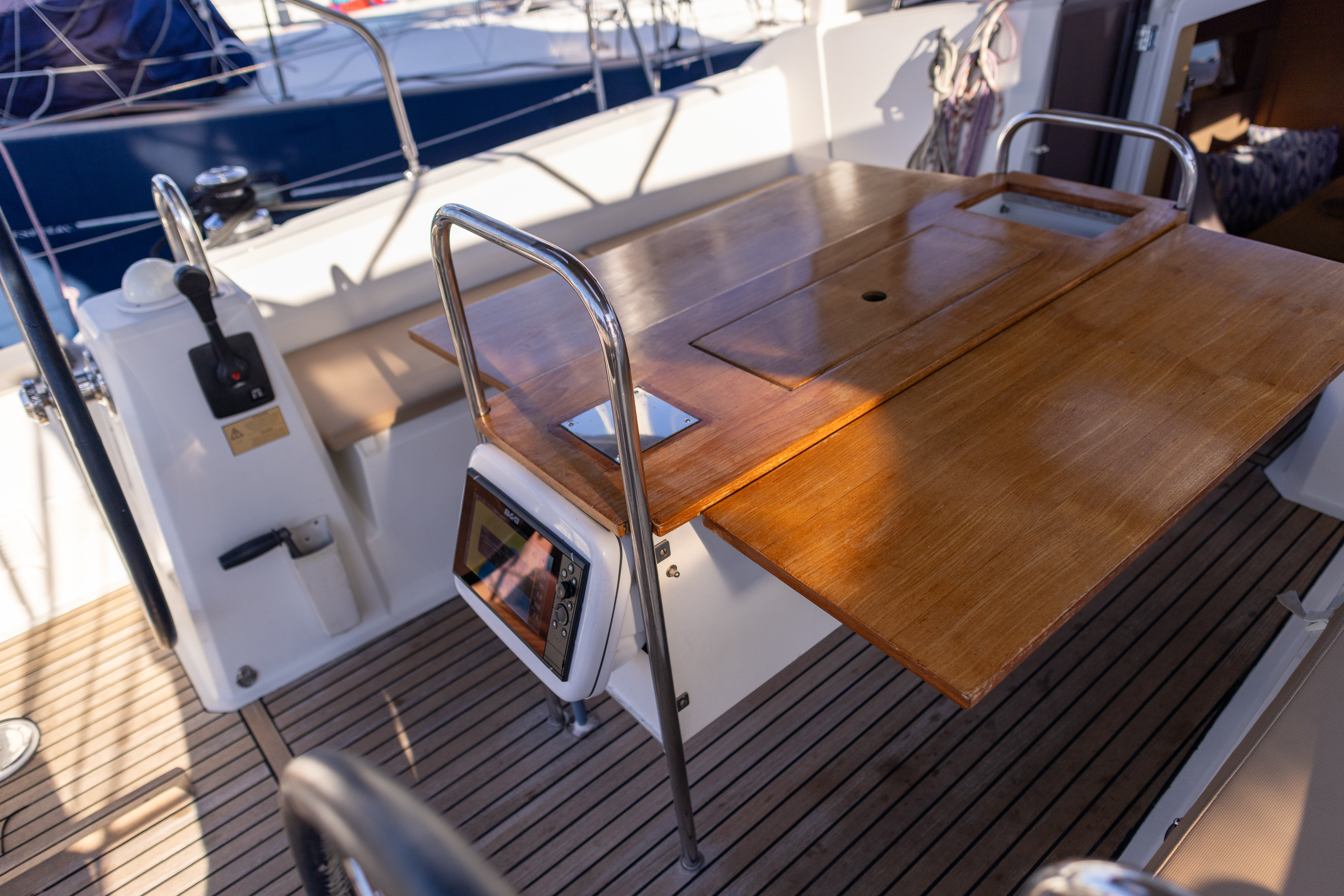 Yacht image 21