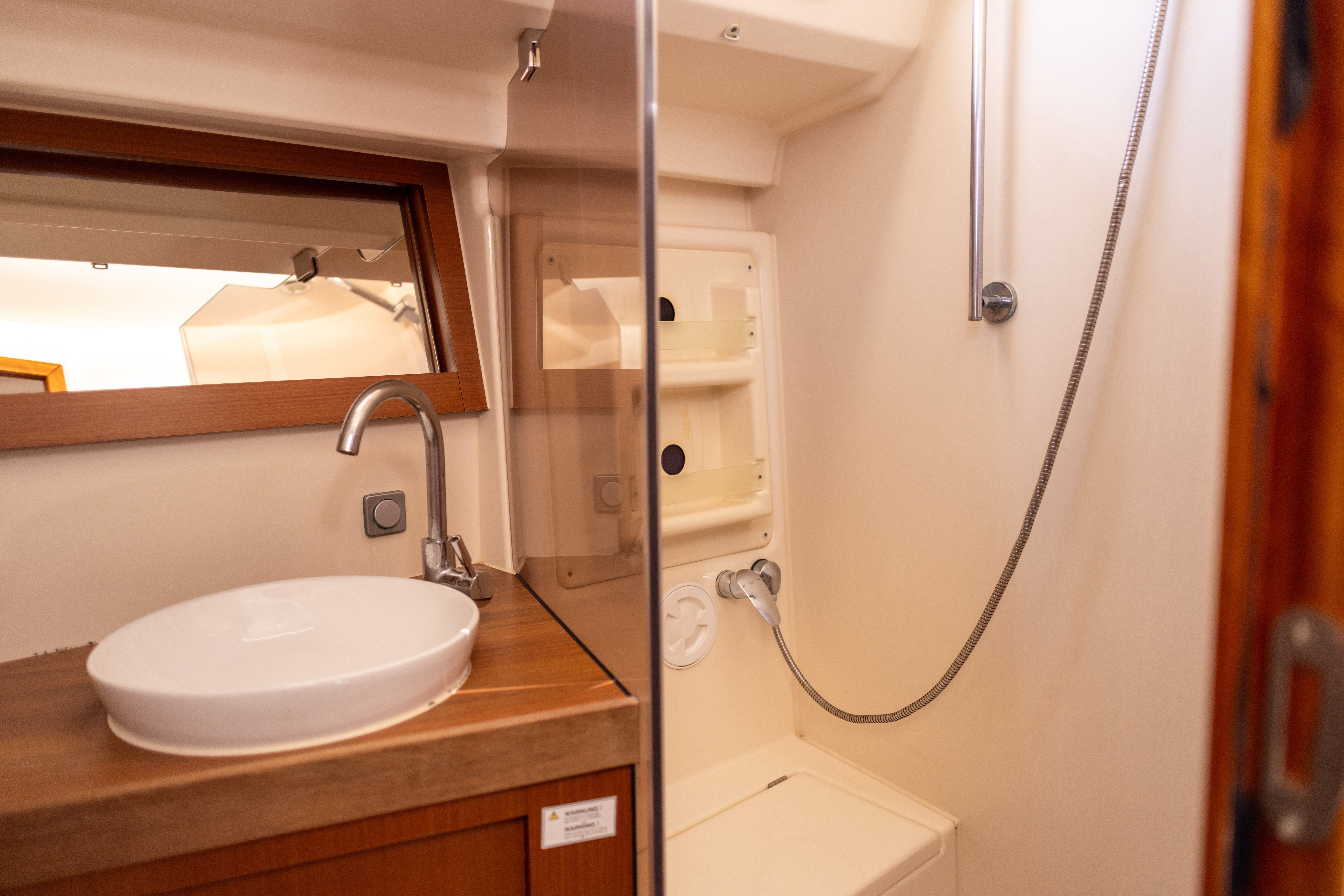 Yacht image 10