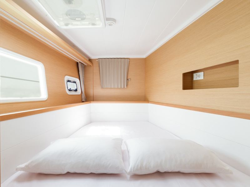 foto Lagoon 400 S2 18