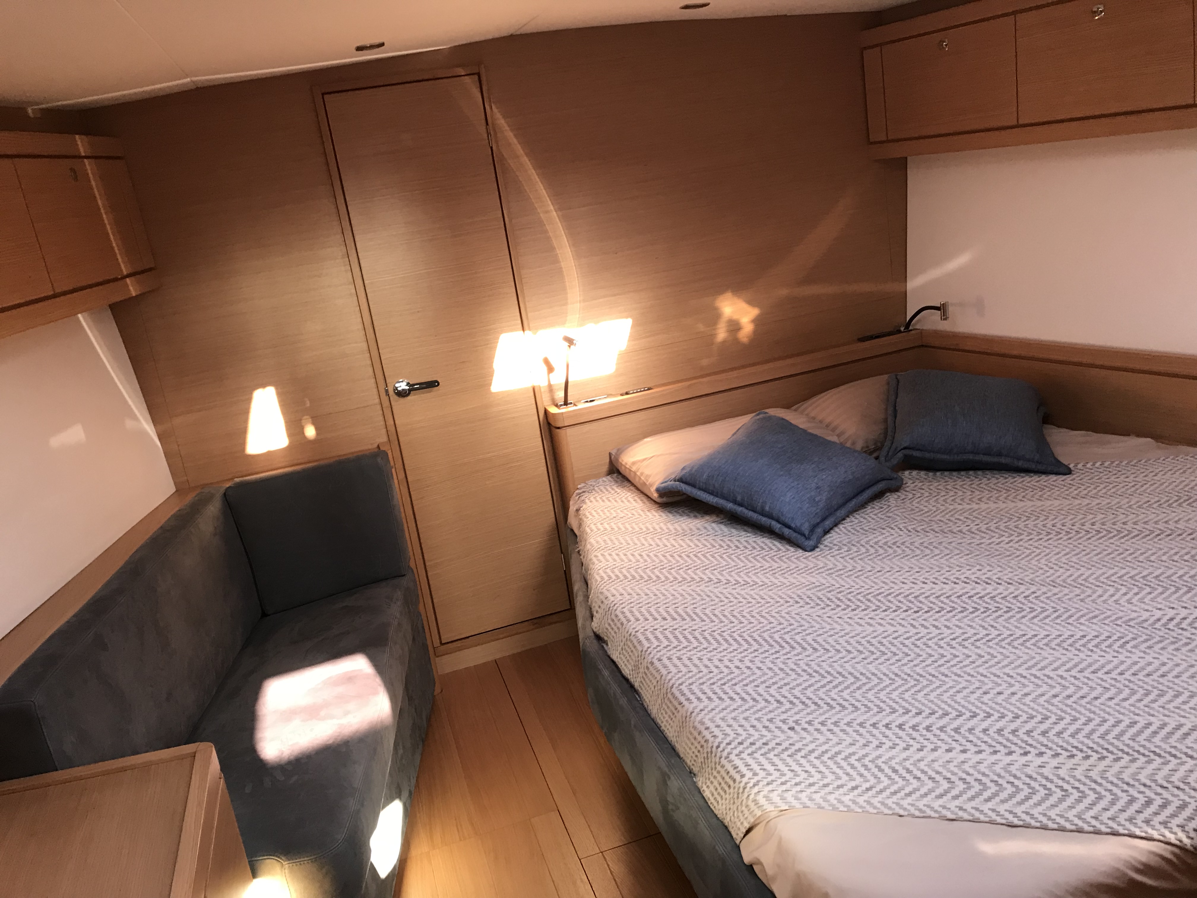 фото Dufour 63 Exclusive 6