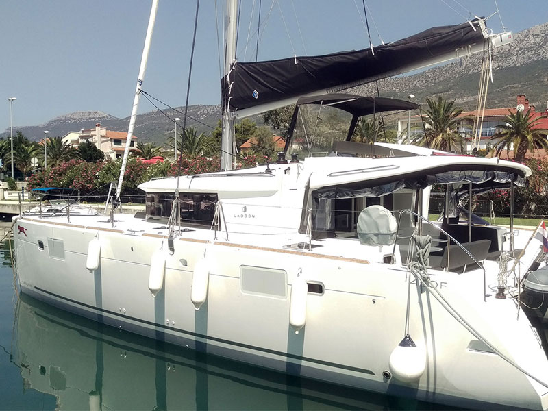 صور Lagoon 450  Flybridge 9