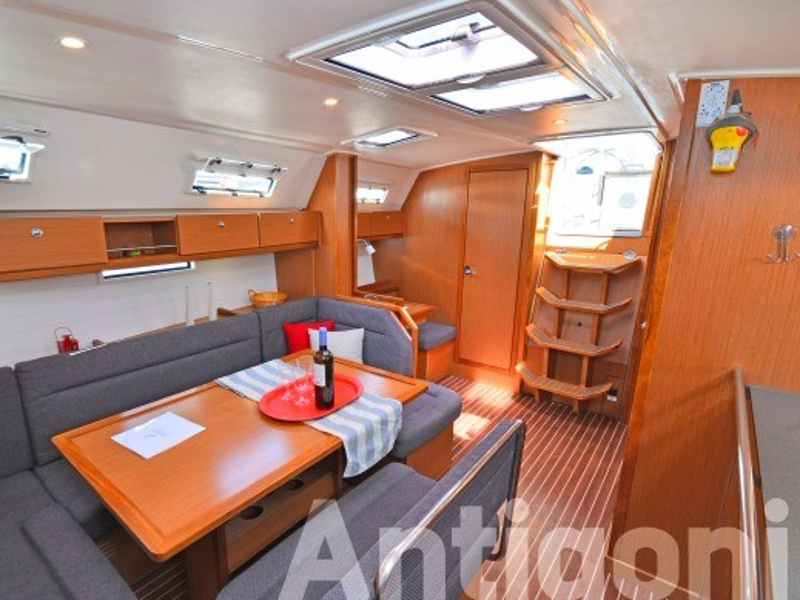 foto Bavaria Cruiser 40 2