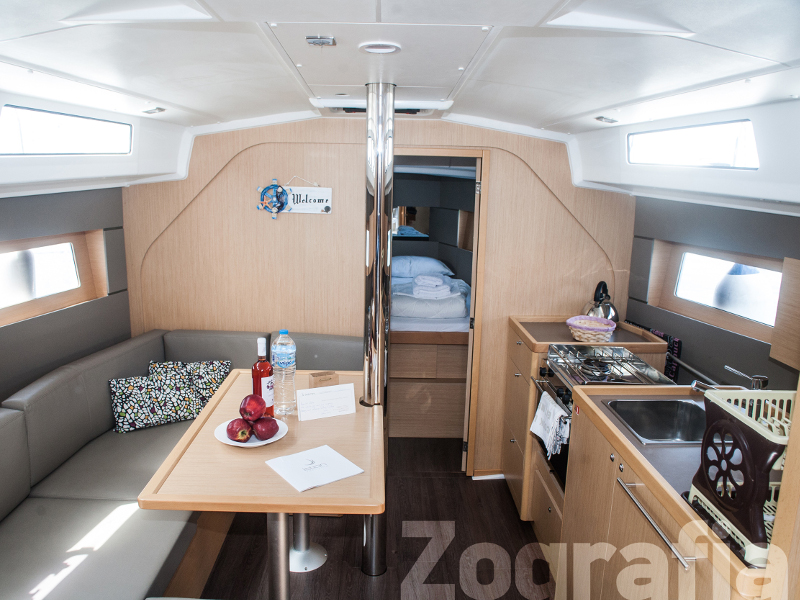 Interior image Zografia / Oceanis 38[G]