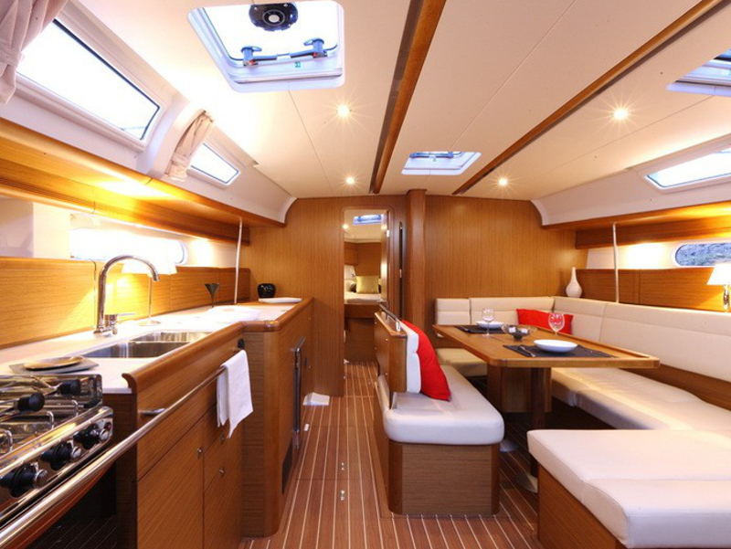 foto Sun Odyssey 44 i 3