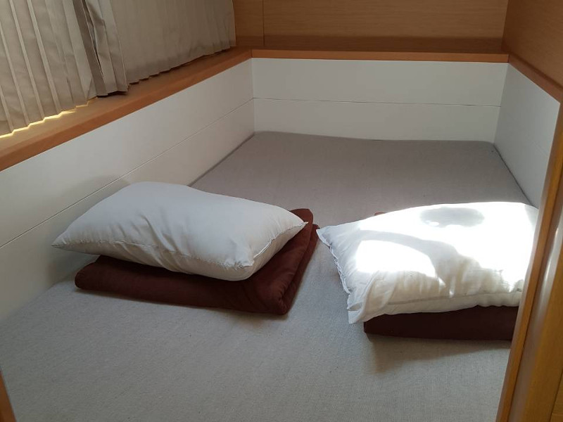 фото Lagoon 400 22