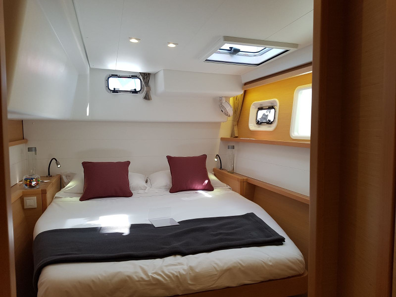 Foto Lagoon 450 Sport 7