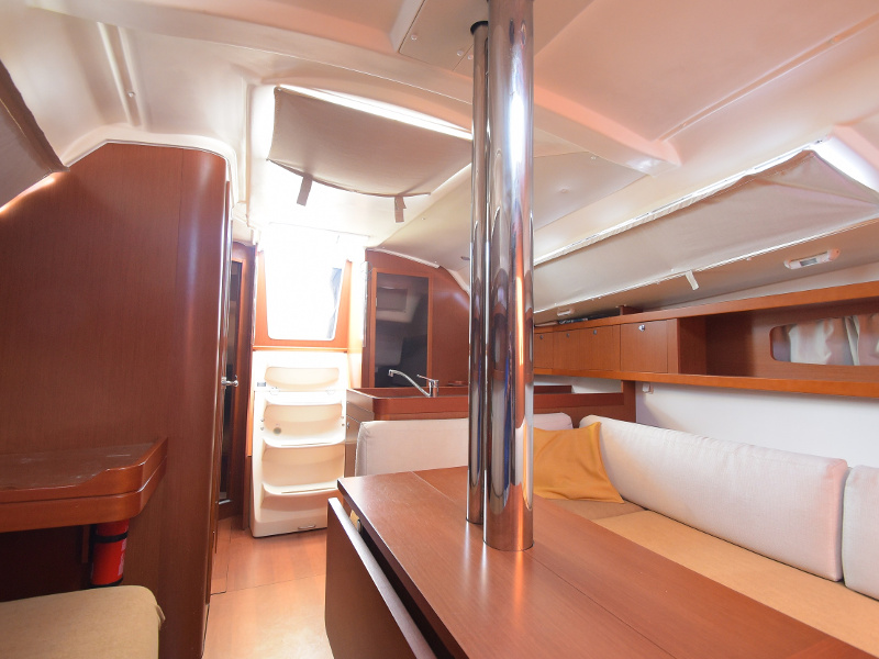 Beneteau  - Izar - Interior image - Italy, Carloforte