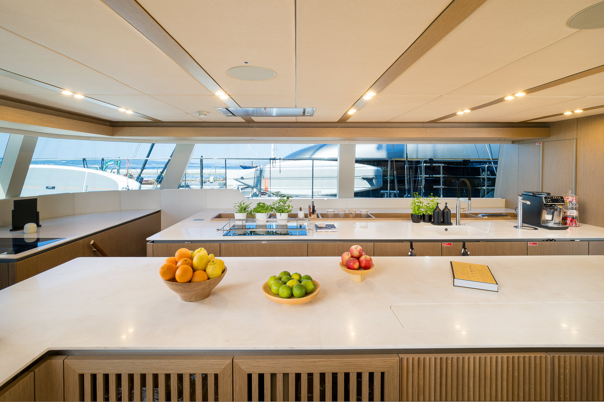 Yacht image 77