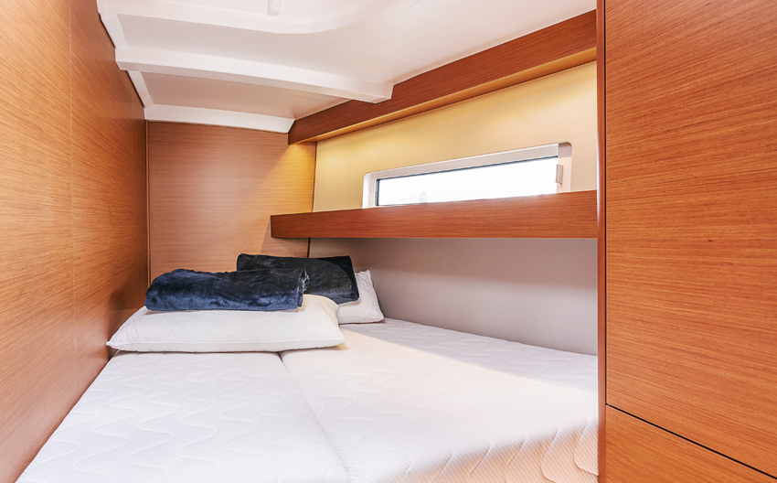 Sun Odyssey 440, Portisco