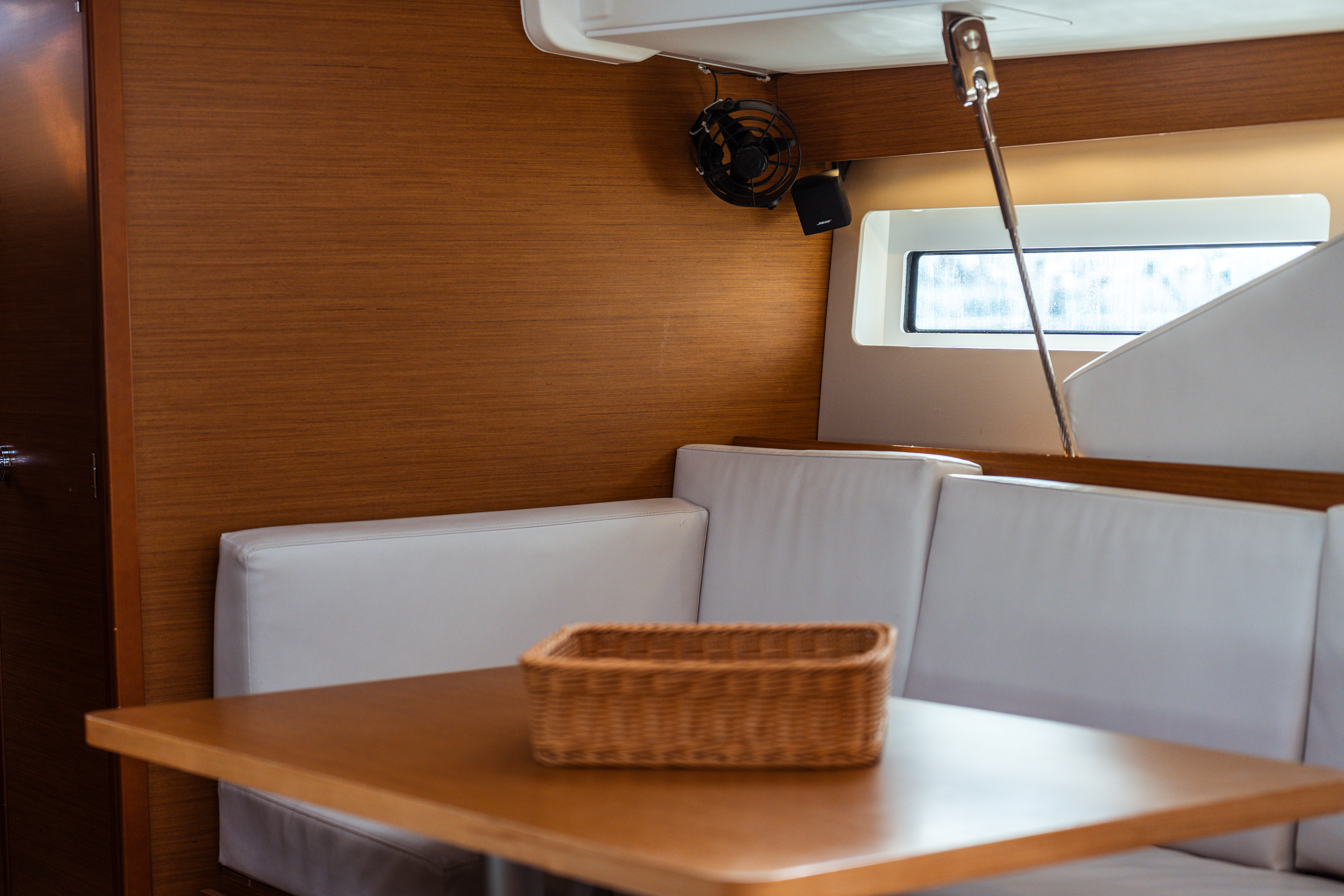 Sun Odyssey 490, Portisco