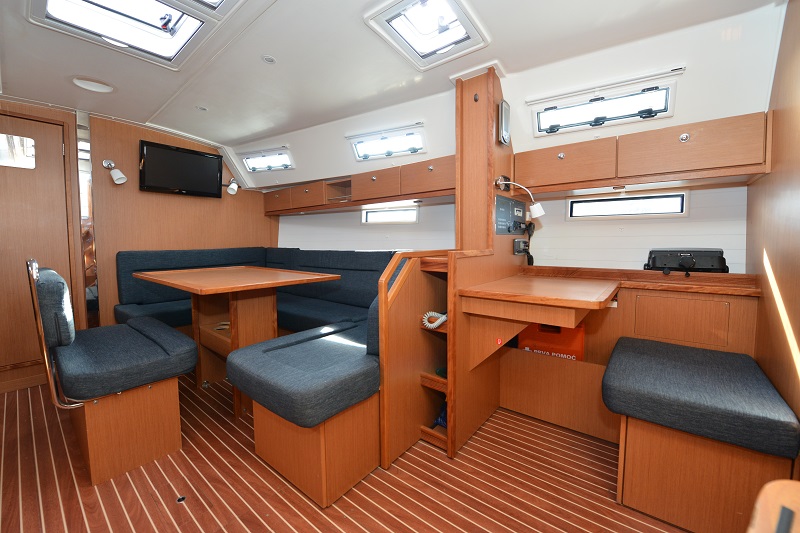 照片 Bavaria Cruiser 40 7