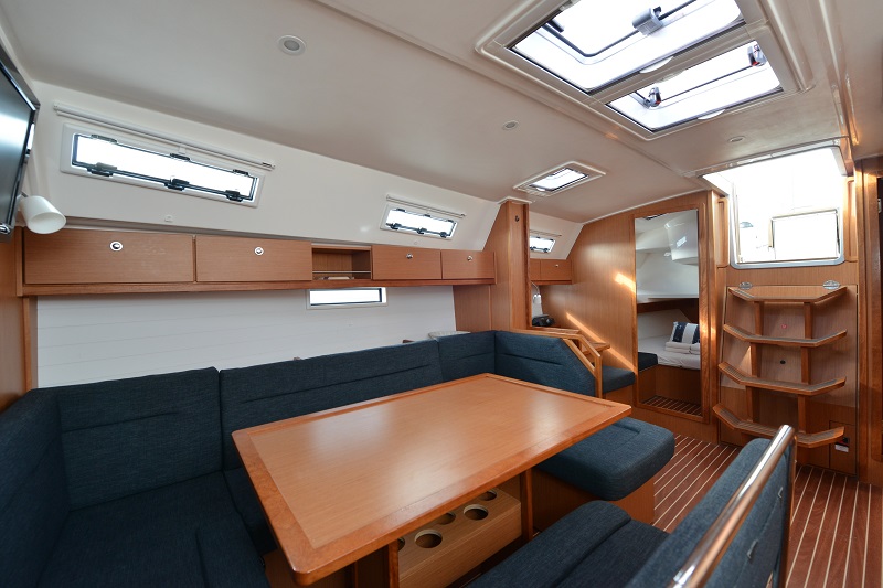 照片 Bavaria Cruiser 40 10