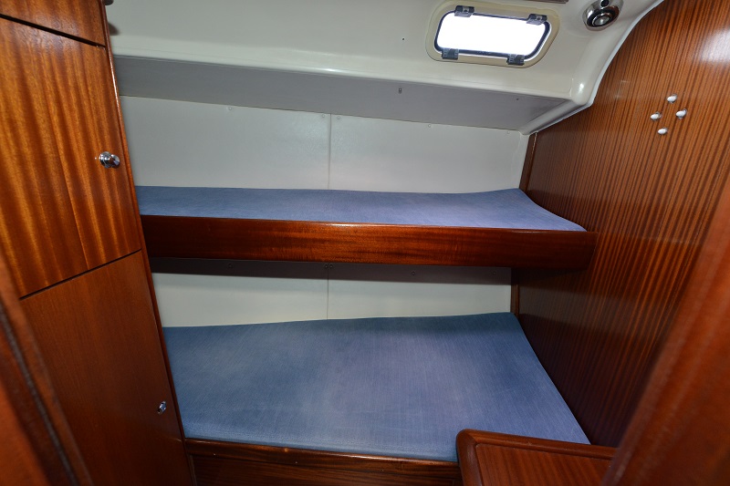照片 Bavaria 44 9