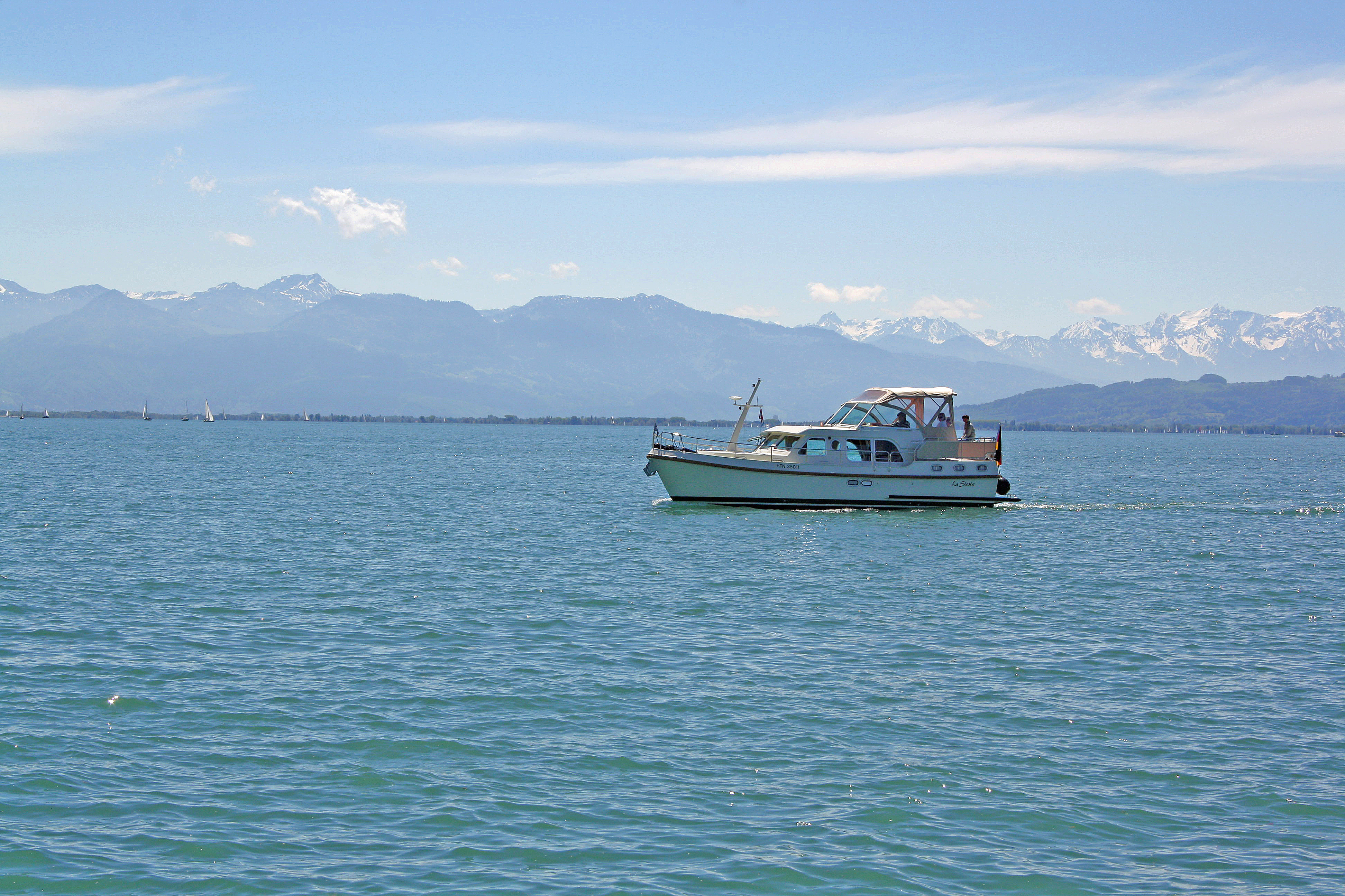 Foto Linssen Grand Sturdy 36.9 AC 1