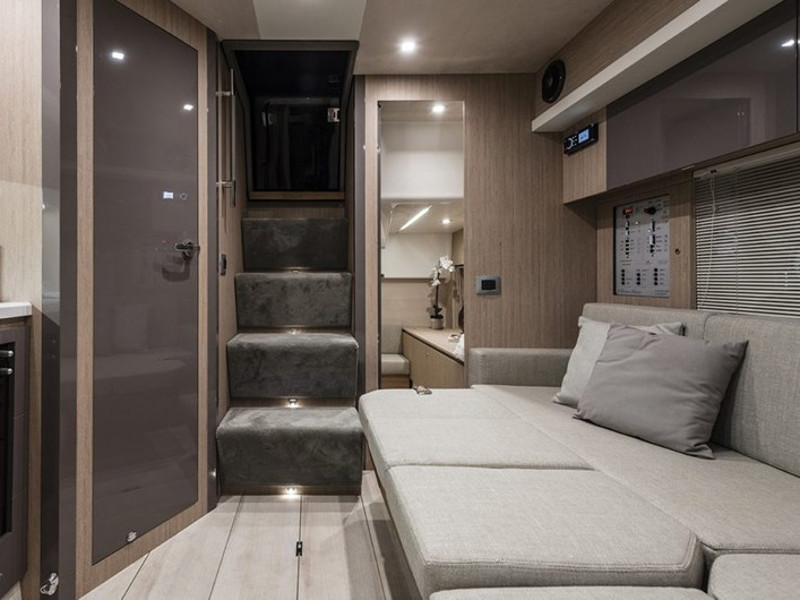 照片 Cranchi Z35 14