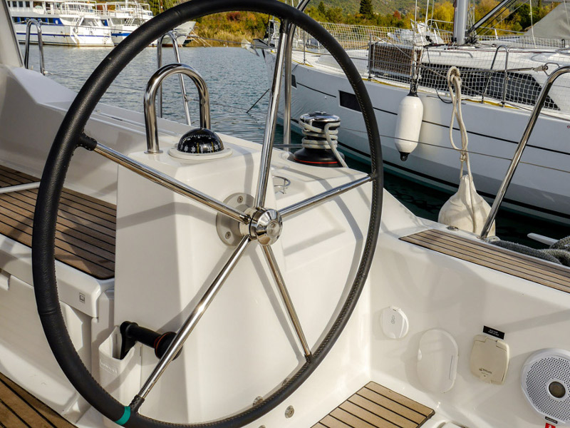 foto Oceanis 41.1 10